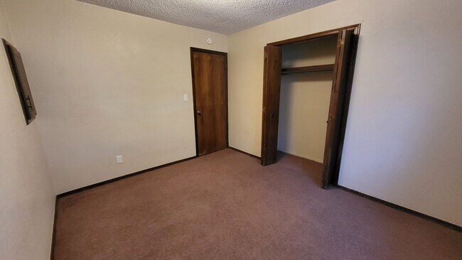 Foto del edificio - Easy Access ~ 3 bedroom 1 bathroom