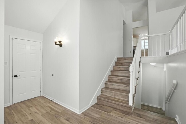 Building Photo - 22 Summerhill Dr