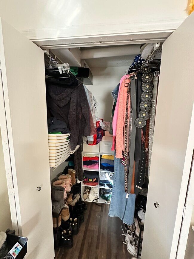 Foto del edificio - 414 Fairchild Ave