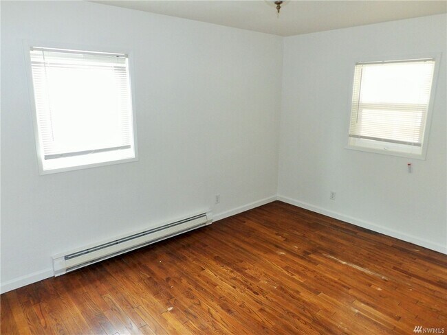 Foto del edificio - 2512 NE 7th St