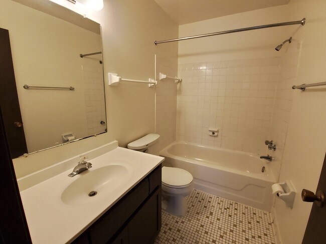 Foto del edificio - 5451 5th St NE