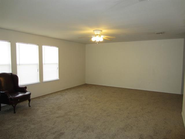 Building Photo - 2301 Overlook Ln