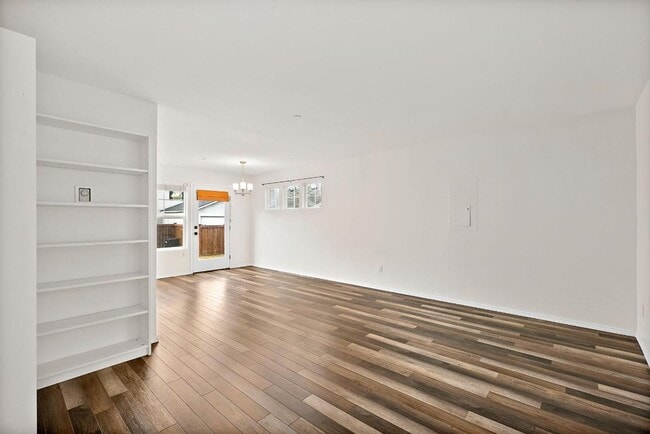 Building Photo - Cozy DuPont Home with Fenced Yard, 2-Car Garage & Minutes to JBLM!