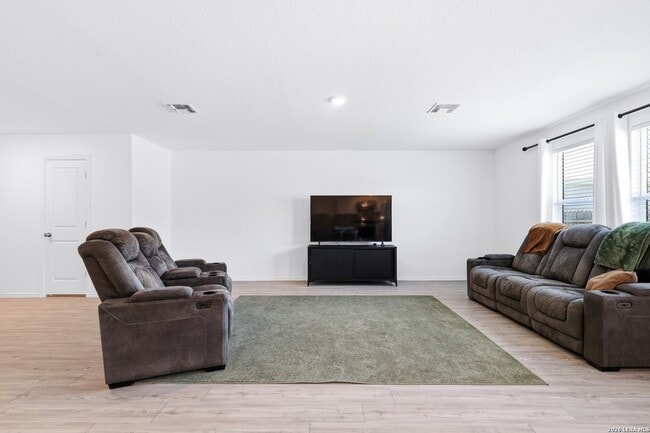 Building Photo - 5443 Calton Bnd