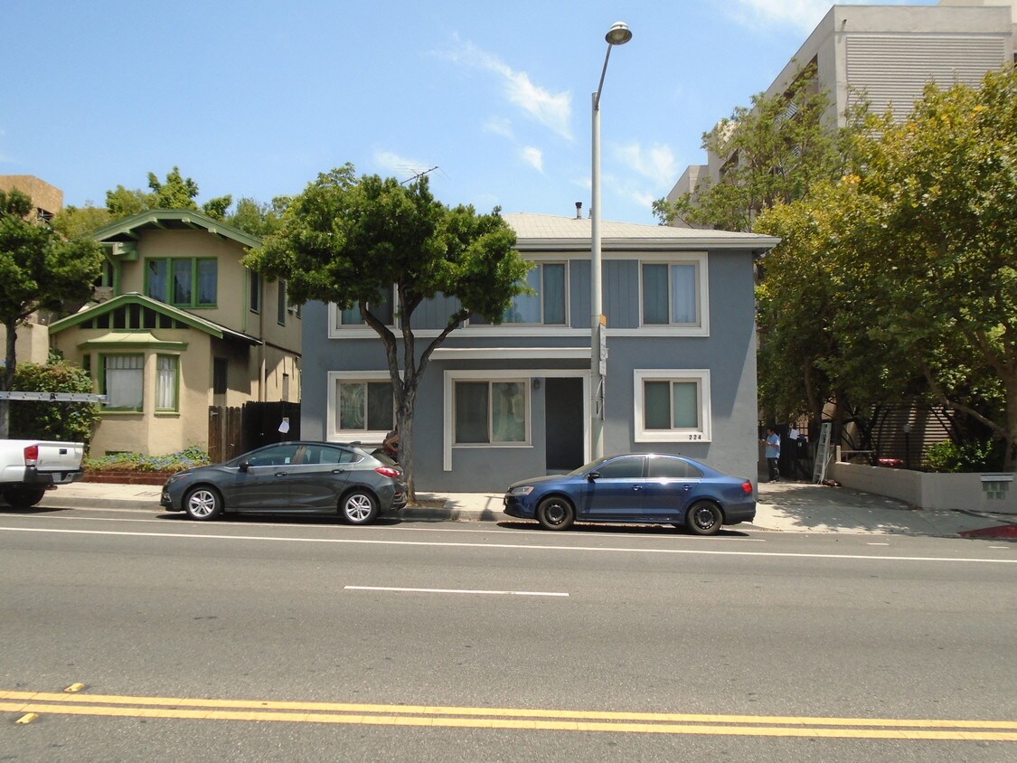 1224 N Fairfax Ave Unit 7, West Hollywood, CA 90046 Apartment for