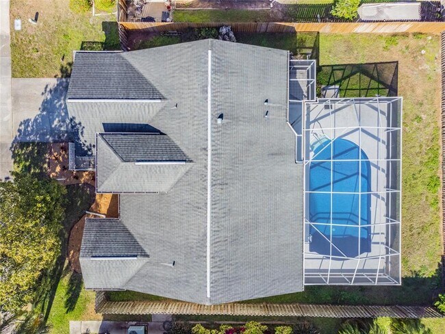 Foto del edificio - 3034 Ellington Way
