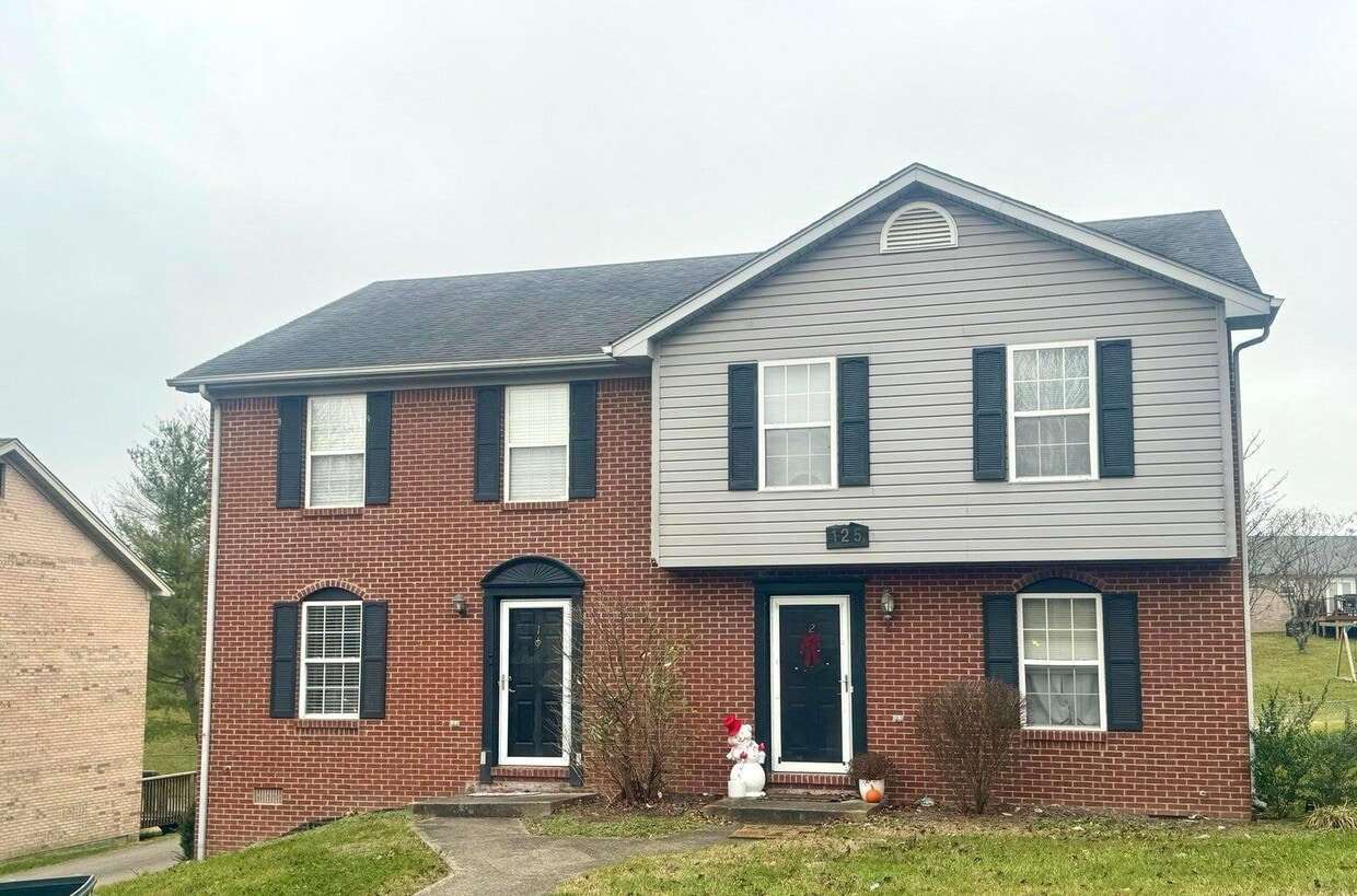 125 Woods Trail, Richmond, KY 40475 Townhome Rentals in Richmond KY