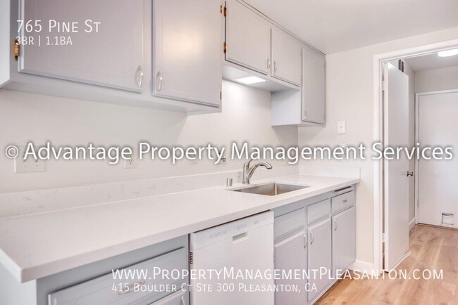 Foto del edificio - 765 Pine St