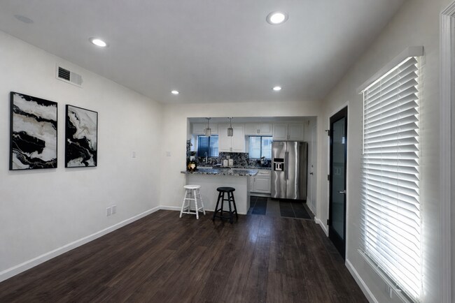 Foto del edificio - Finally A Home that Adapts to Your Lifestyle