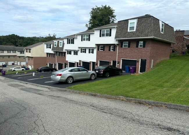 Building Photo - 8021 Saltsburg Rd