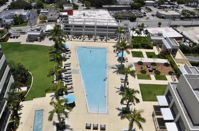 Building Photo - 3301 NE 1st Ave