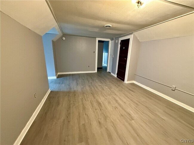 Foto del edificio - 367 Furman St