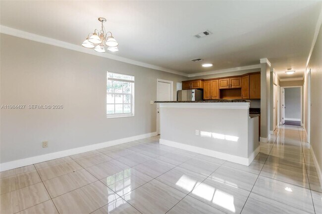 Building Photo - 11989 SW 150th Pl