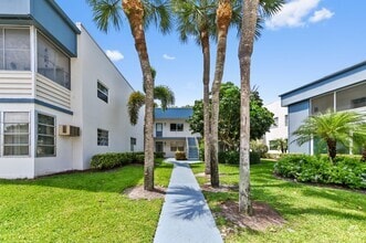 Building Photo - 278 Normandy F