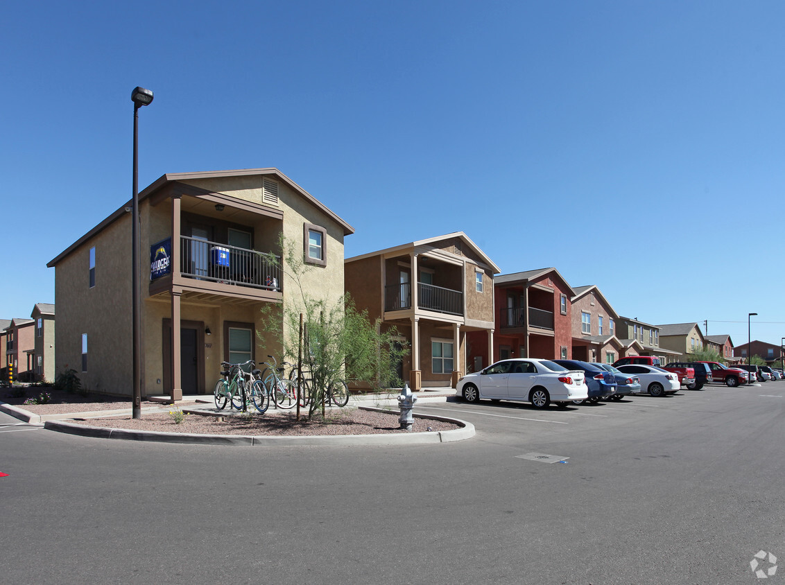 Three Bedroom Apartments In Tucson
