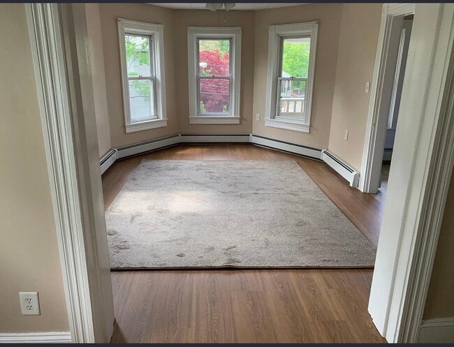 Photo - 122 Main St Apartment