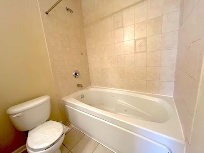 Building Photo - 3541 S Hamilton Ave