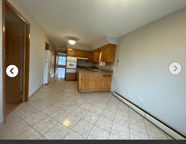 Building Photo - 5504 W 63rd Pl