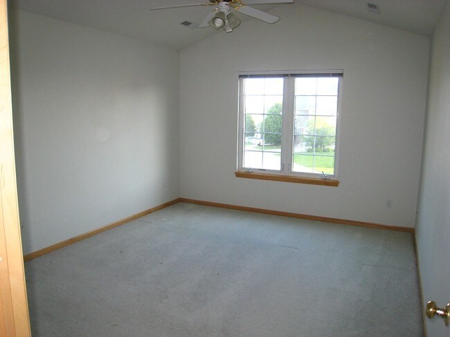 Bedroom - 1631 Ranier Dr