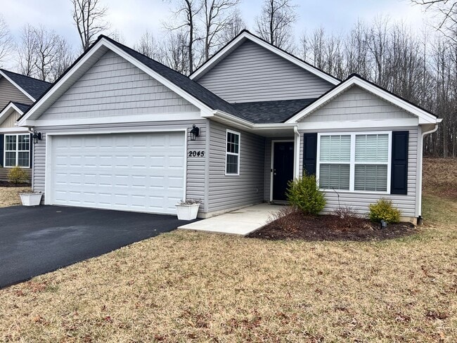 Building Photo - Christiansburg (Reagan's Point), 3 BR / 2 BA