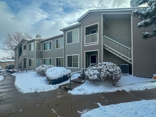 Foto del edificio - Canyon Ranch main level corner 2bd 2ba condo!