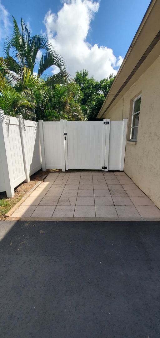 Building Photo - YOUR HAPPY PLACE IN DUNEDIN