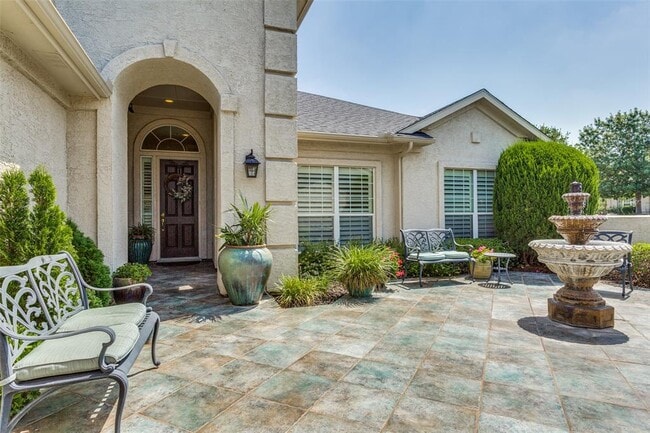Building Photo - 11700 Oakbrook Ct