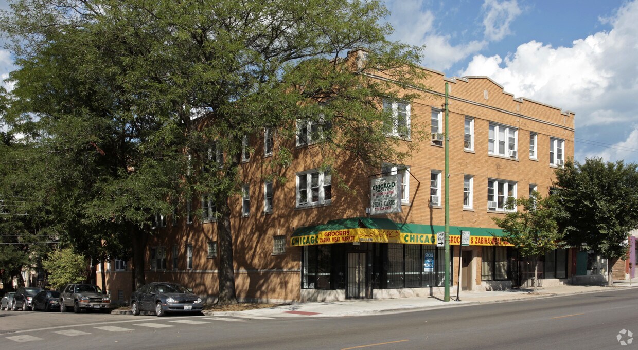 Building Photo - 2122-2124 W Devon Ave