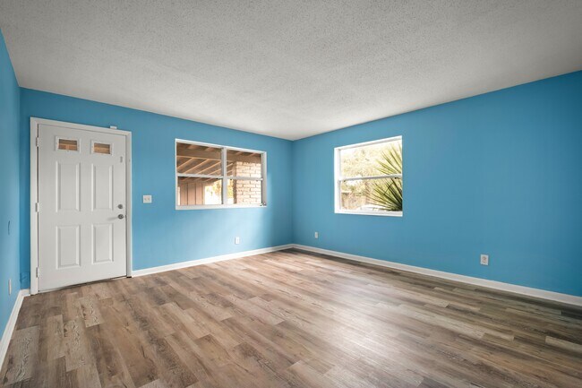 Foto del edificio - 2854 Rogero Rd