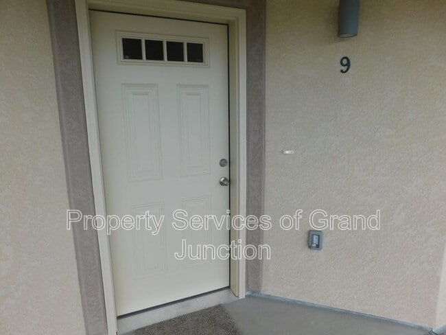 Photo - 668 Brookwillow Dr Apartment