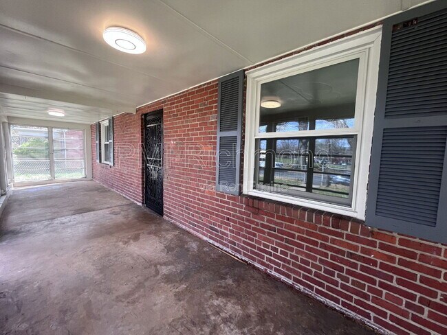 Foto del edificio - 3007 Grant St