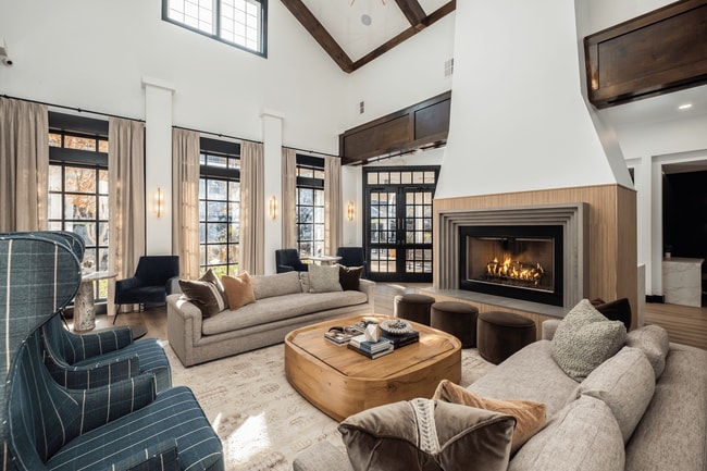 Building Photo - Bexley Crossing at Providence