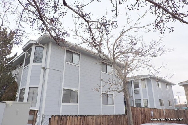 Building Photo - 328 Wheeler Ave