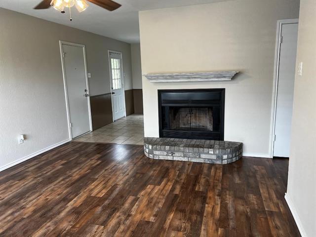 Foto del edificio - 713 E Avenue F