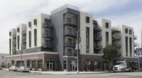Foto principal - 2645 Crenshaw Blvd