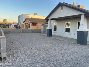 Building Photo - 1215 W Pima St
