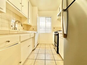 Building Photo - 4098 Arch Dr