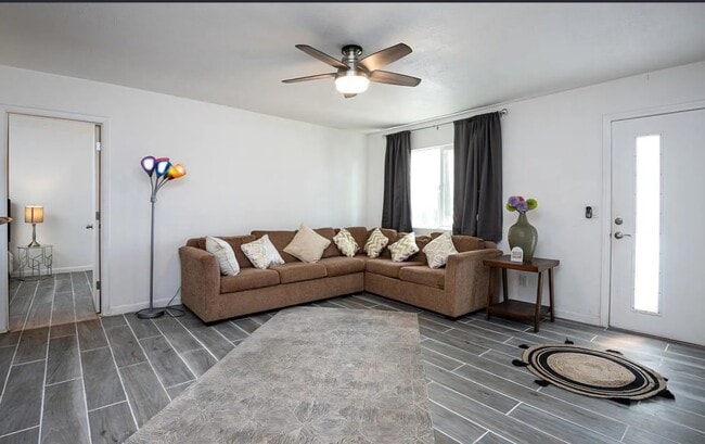 Foto del edificio - 66792 Hacienda Ave