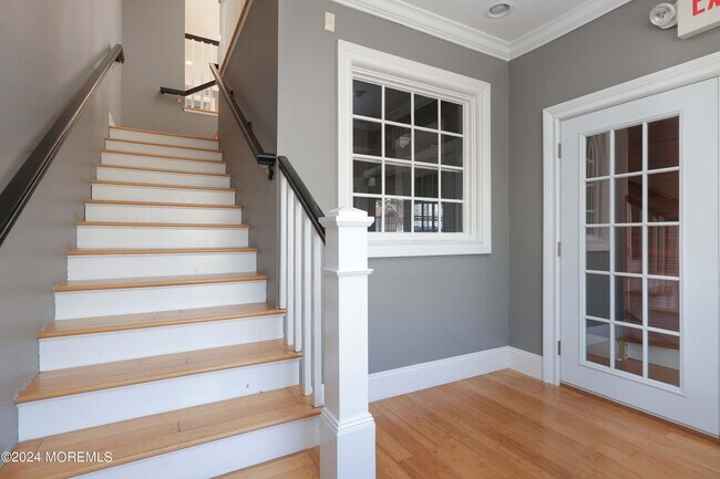 Foto del edificio - 205 Bay Ave