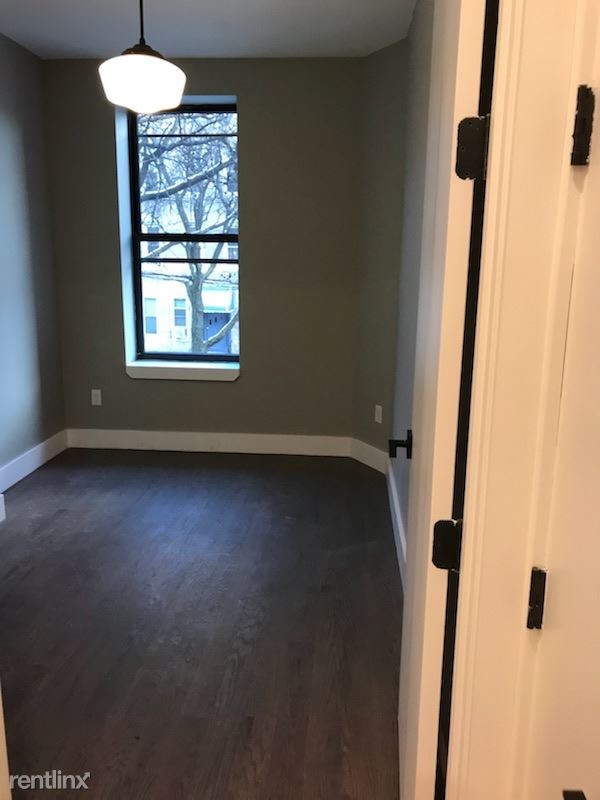 Building Photo - 1707 Himrod St