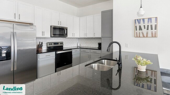 Building Photo - 1900 Olevia St