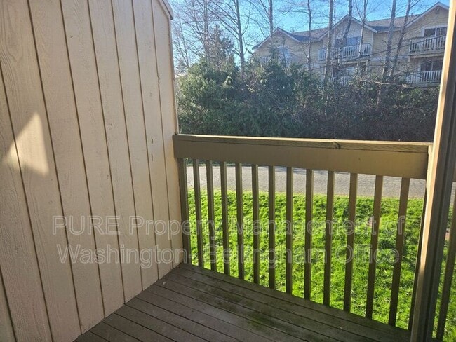 Building Photo - 1009 22nd St