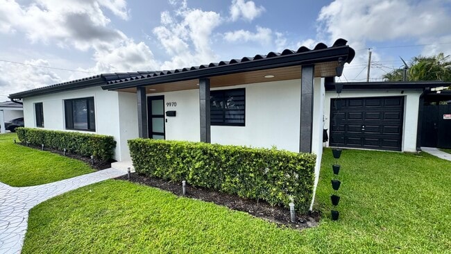 Building Photo - 9970 SW 13th Ter