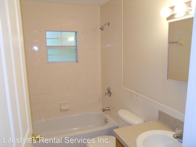 Building Photo - 3 br, 2 bath House - 8648 No Road