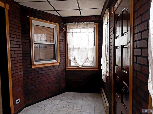 Building Photo - 159 Hamilton Ave