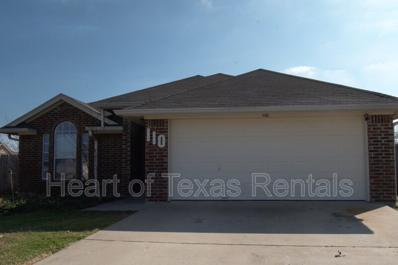 Primary Photo - 110 Wolf Ln