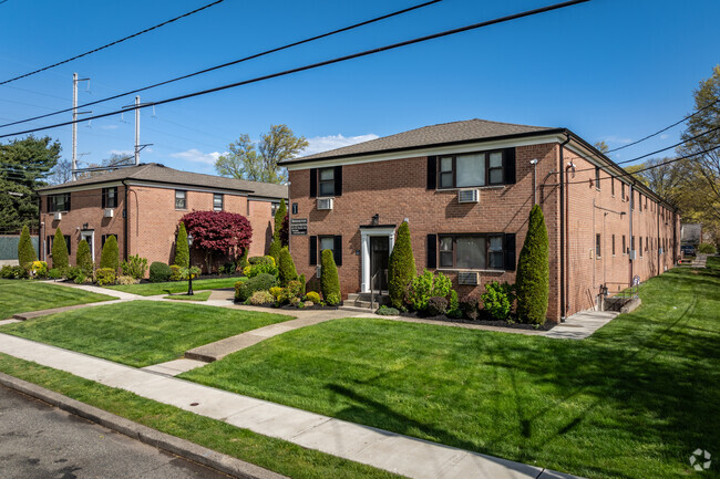 Foto del edificio - Bridgeton Apartments