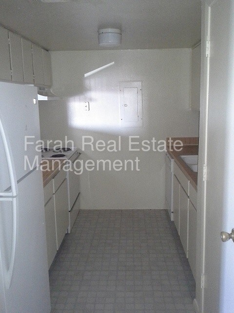 Building Photo - 507 Cora St