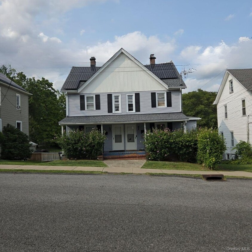 Primary Photo - 44 Wait St
