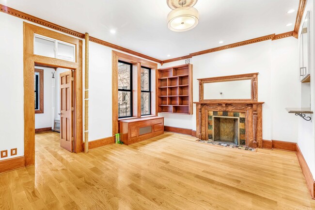 Photo - 50 W 91st St Apartment